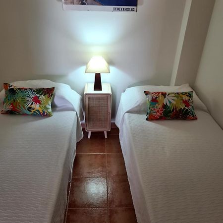 Apartamento A dos minutos de la playa. Casco antiguo. Villajoyosa  Exterior foto